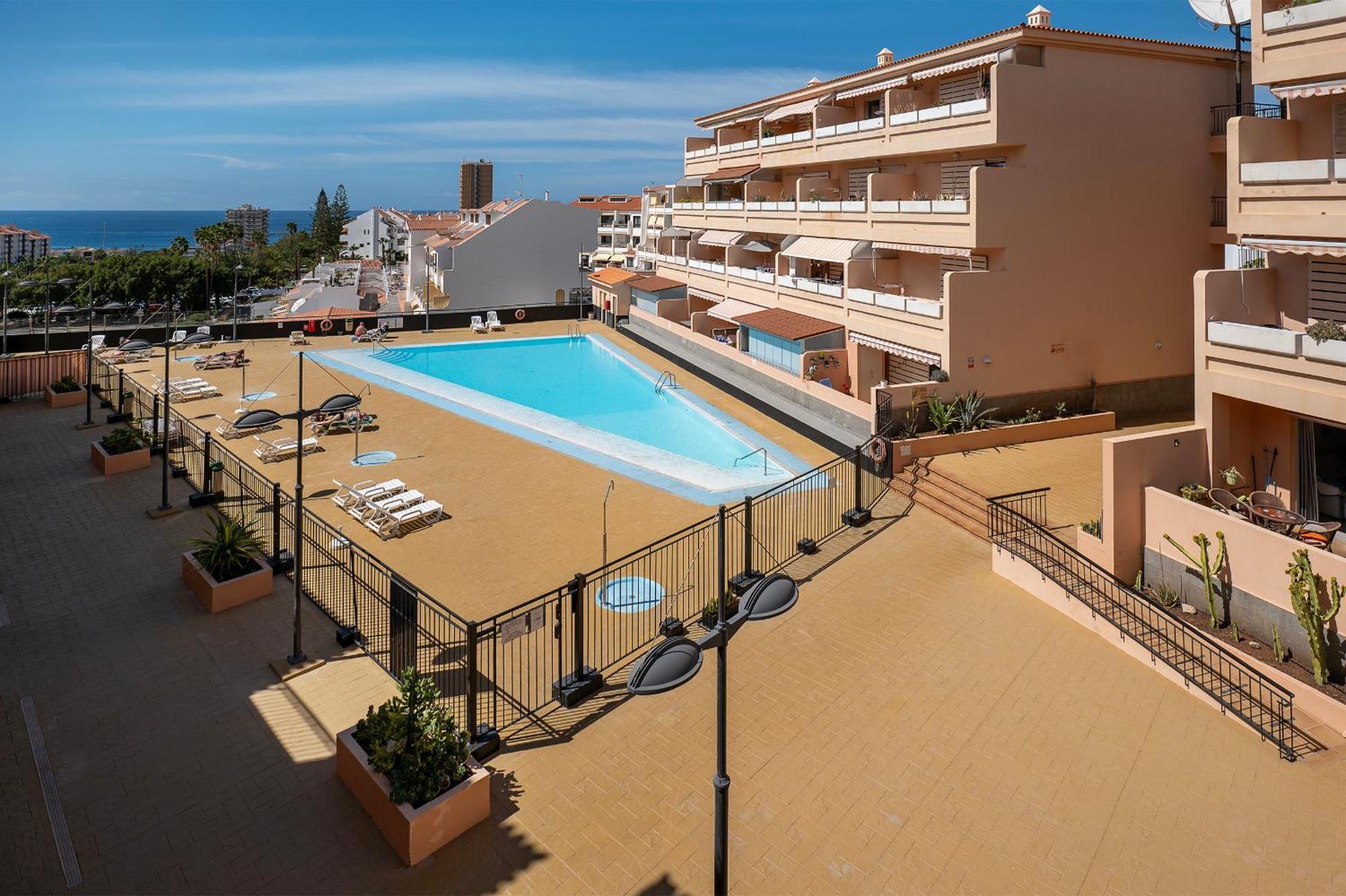 Los Cristianos Piscina Y Terraza المظهر الخارجي الصورة